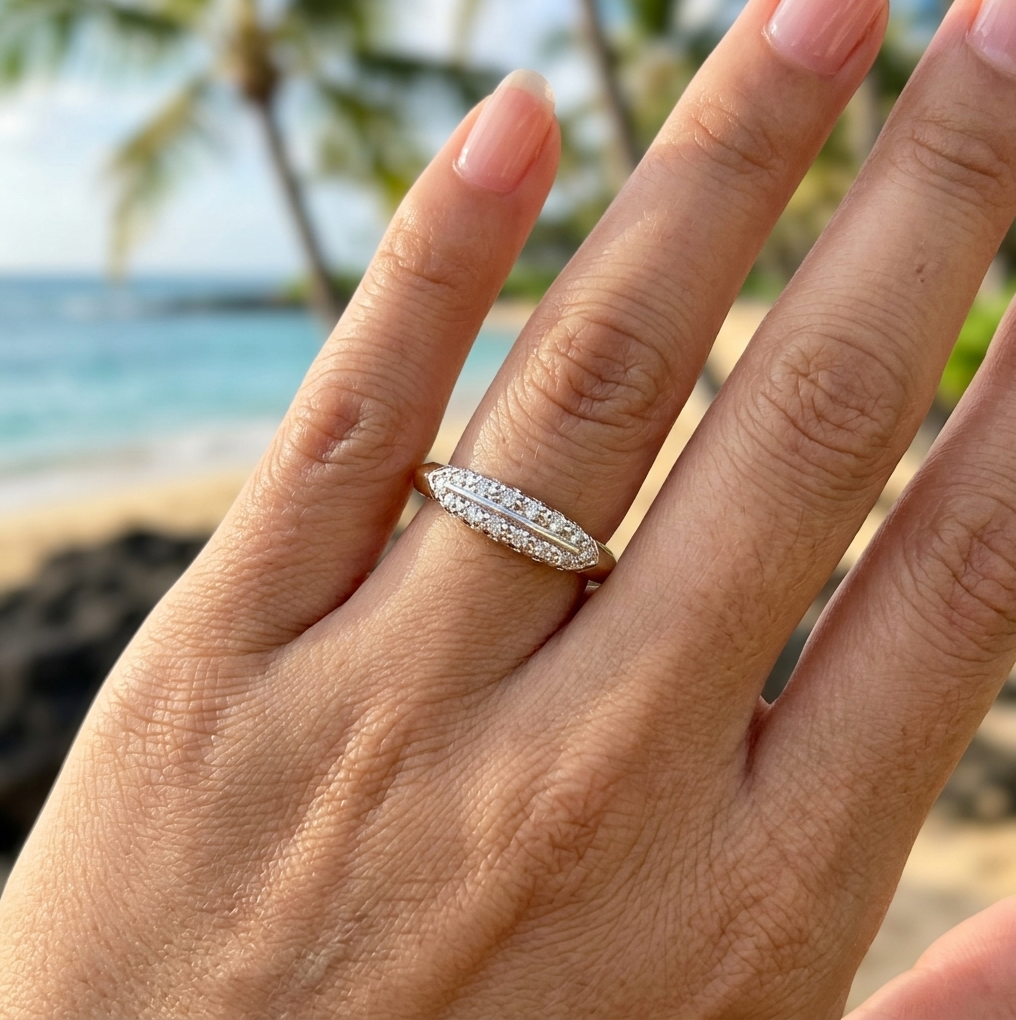 Vintage 14k Pave Set Diamond Right Hand Ring