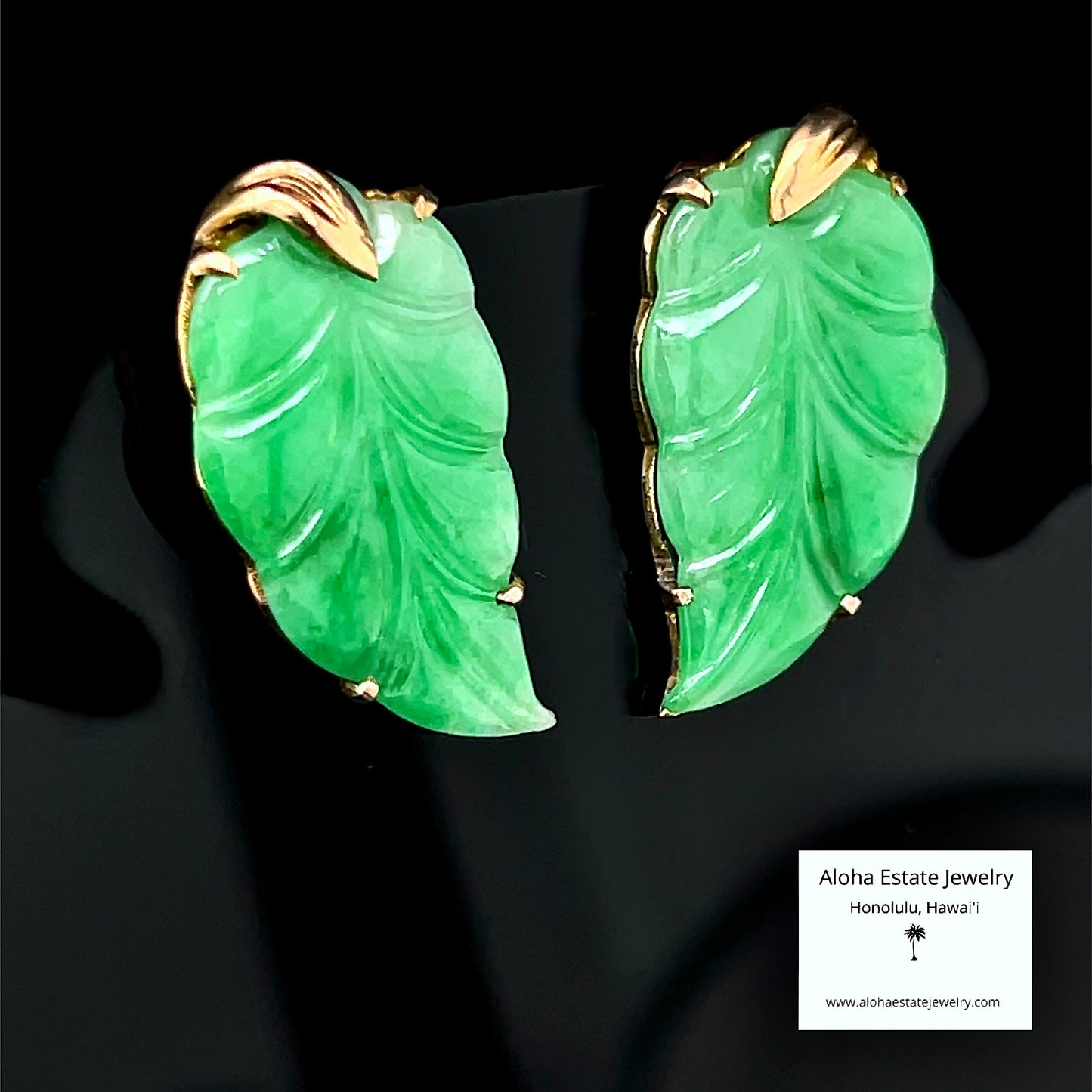 Vintage 18K Leaf Carved Jade Earrings