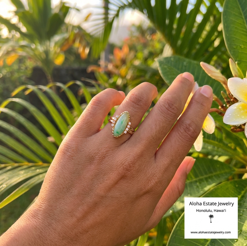 Vintage Jadeite and Diamonds Cabochon Ring