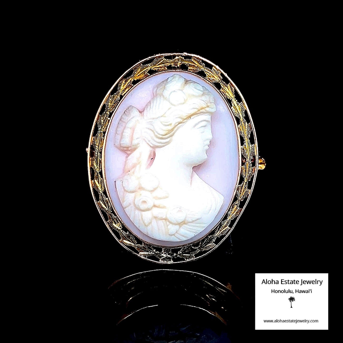 Vintage Hand Carved Conch Shell Cameo Brooch