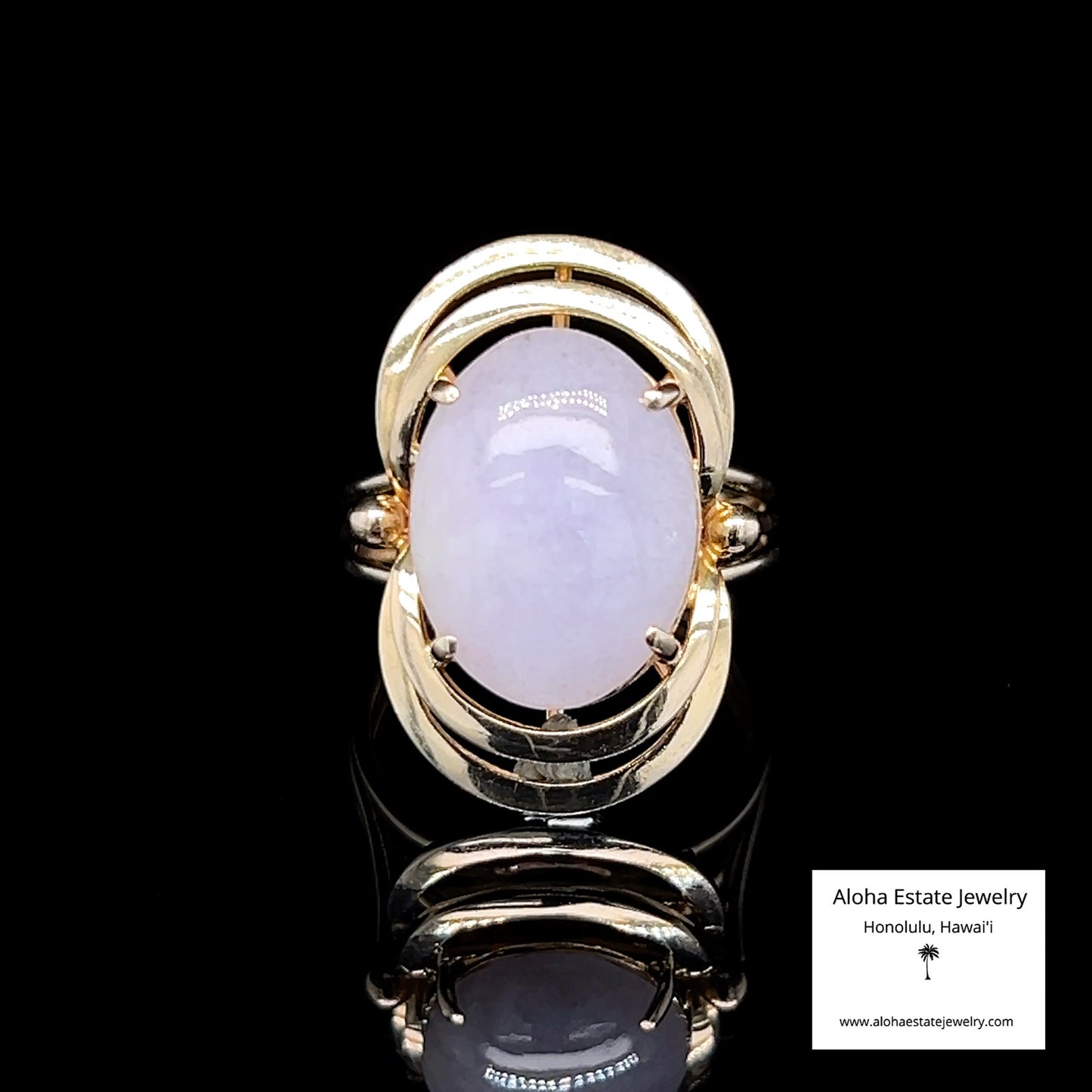 Vintage Mid-Century Lavender Jadeite Ring In 14K