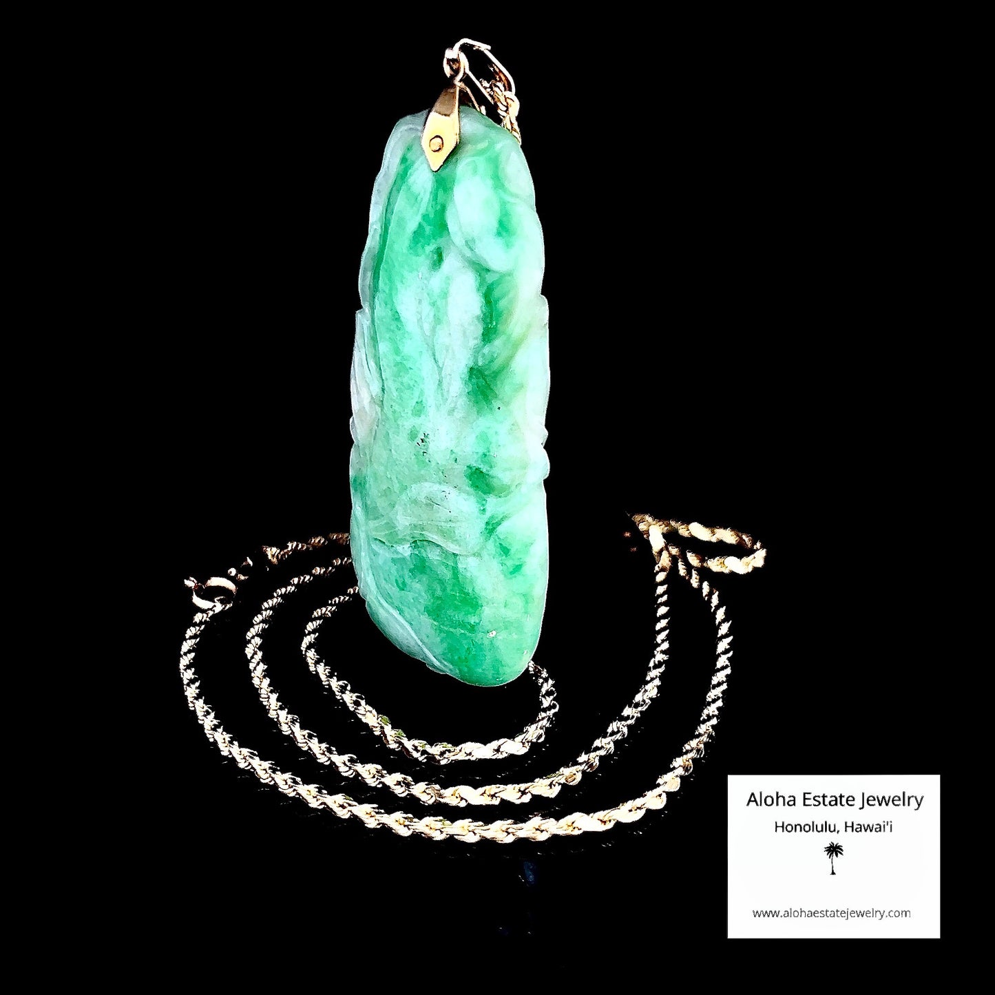 Vintage 14K Carved Leaf and Vine Jadeite Pendant