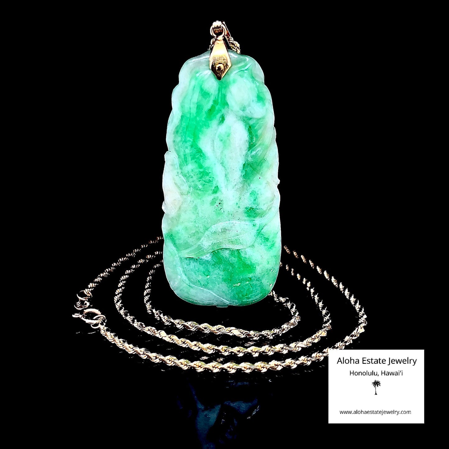 Vintage 14K Carved Leaf and Vine Jadeite Pendant