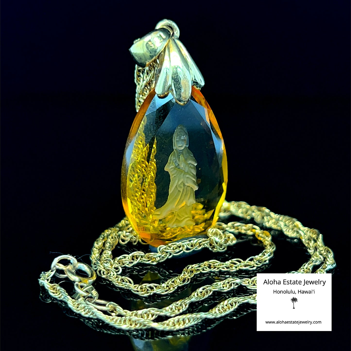 Vintage Quan Yin Intaglio Cut Pendant