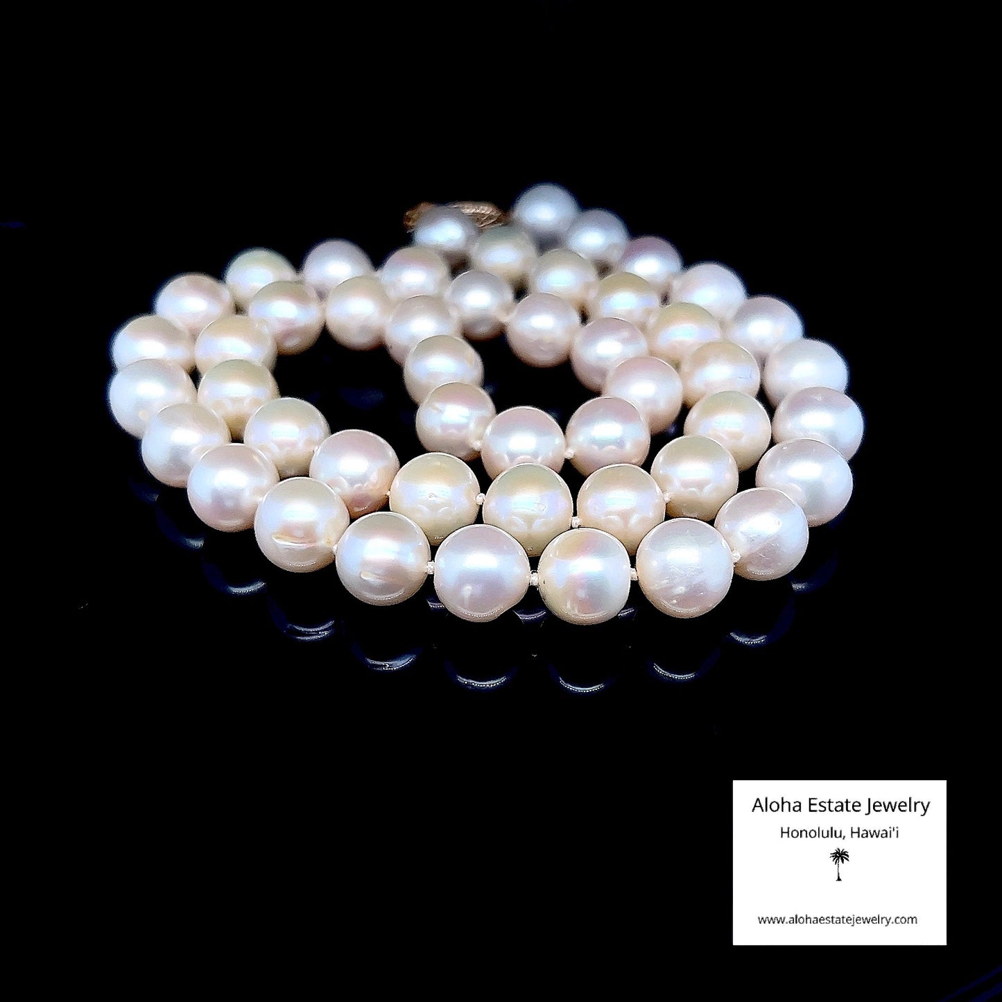 Imperial Very Large Akoya Pearls Necklace