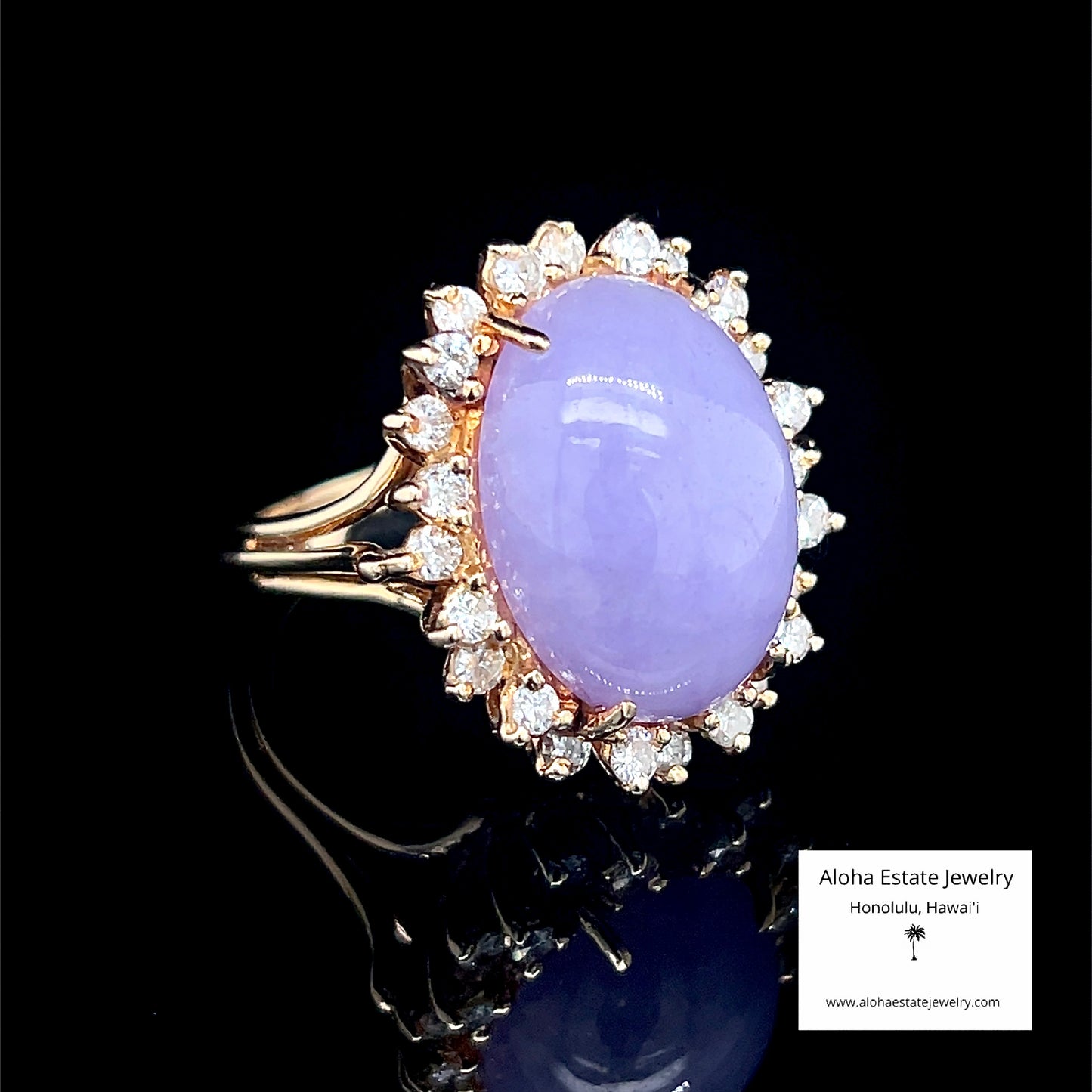 14-Carats Lavender Jade and 1.75-Carats Diamonds Ring