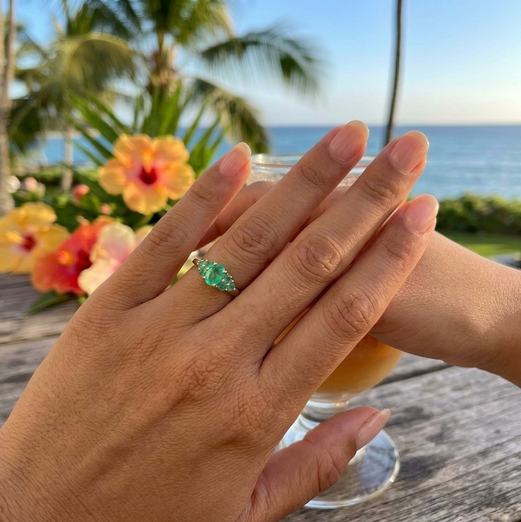 Oval & Round 14K Emerald Cluster Ring