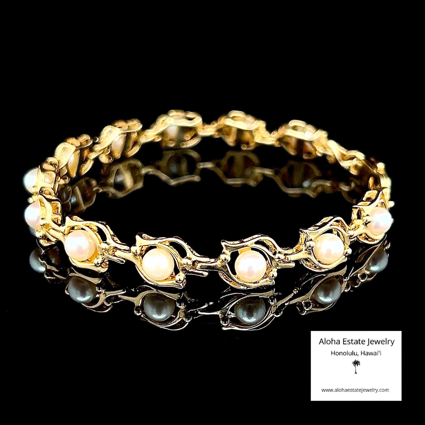 Cultured Pearl Bracelet in 14K Yellow Gold