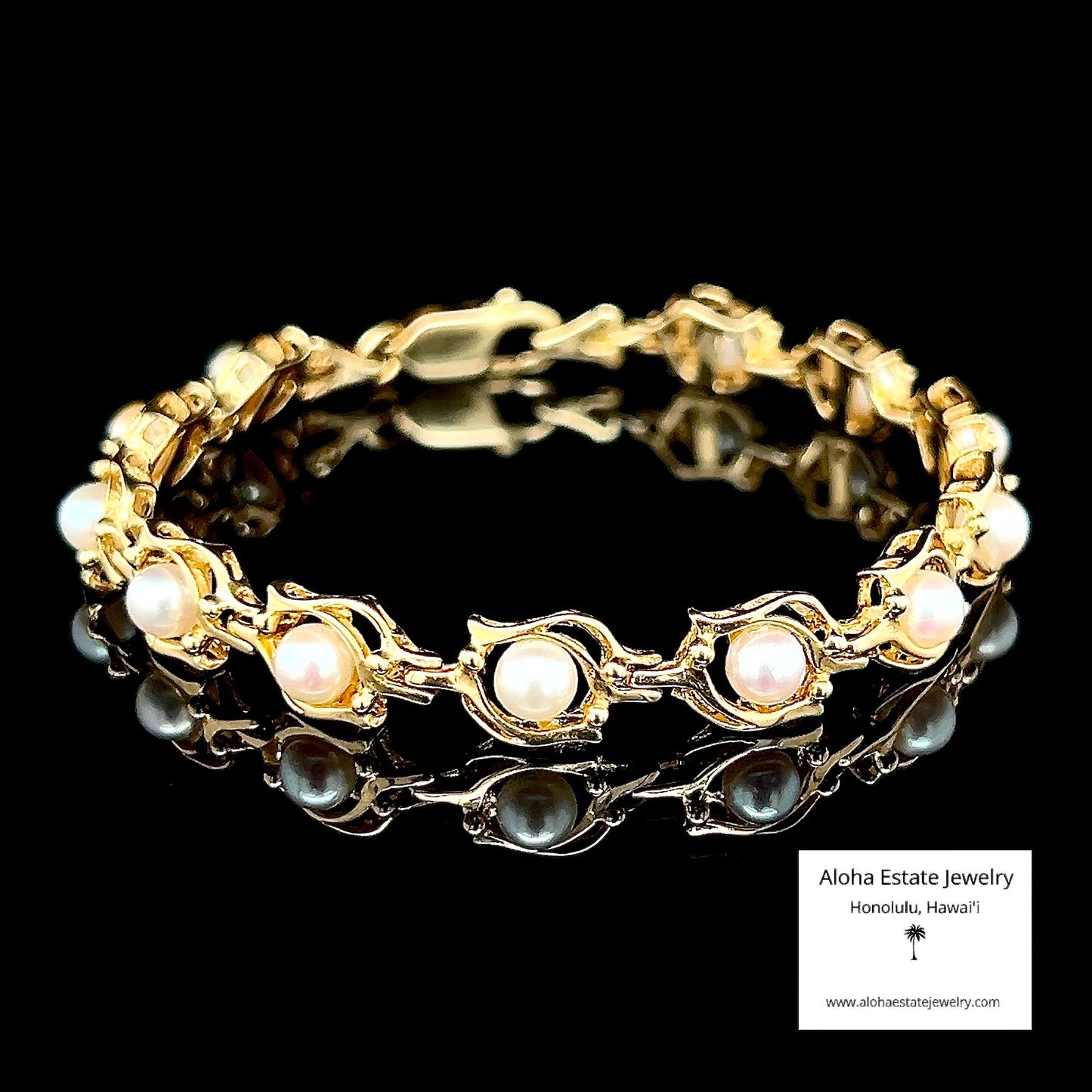 Cultured Pearl Bracelet in 14K Yellow Gold