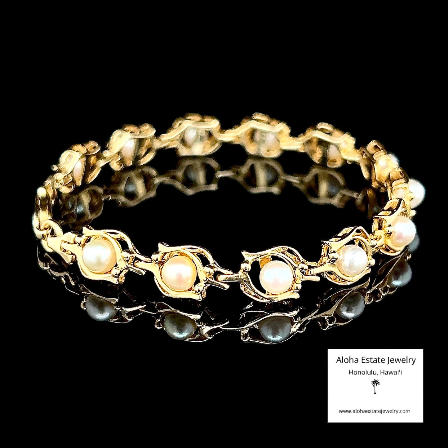 Cultured Pearl Bracelet in 14K Yellow Gold
